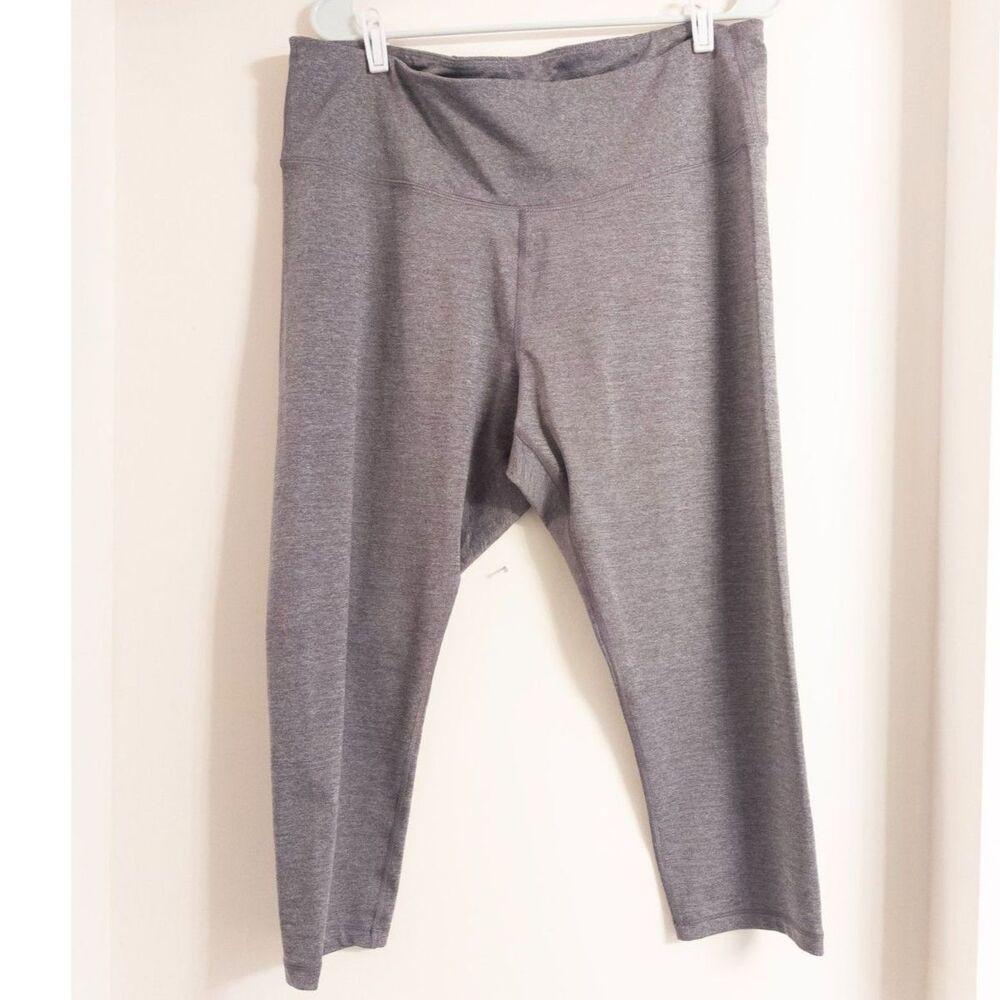 Old Navy active elevate women's grey crop leggings size XXL